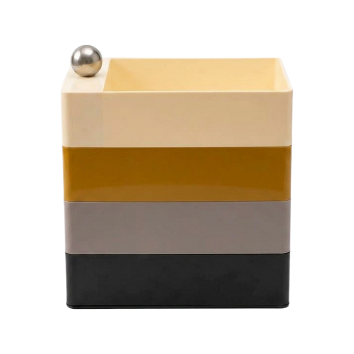 Rotating Layered Organizer